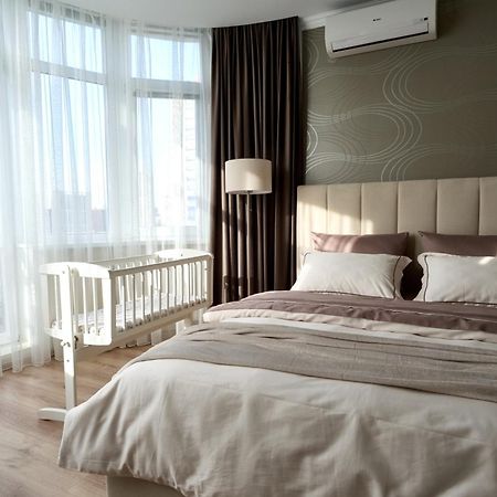 Сozy Kiev Apartment Str Chernovola Eksteriør billede